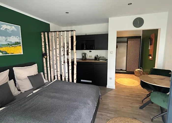 Mit Feldblick Διαμέρισμα *