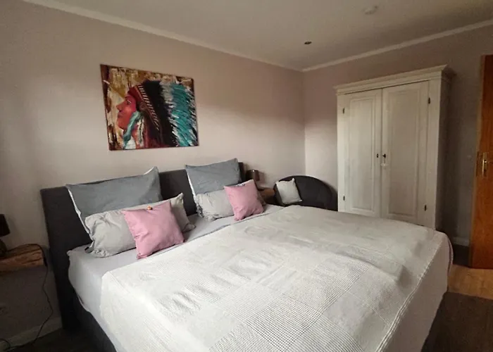 Mit Feldblick Διαμέρισμα *